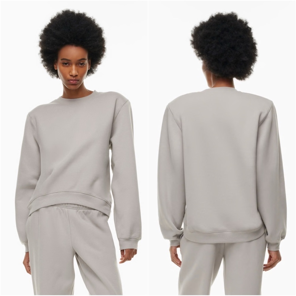 Aritzia Light Gray Crewneck Sweatshirt